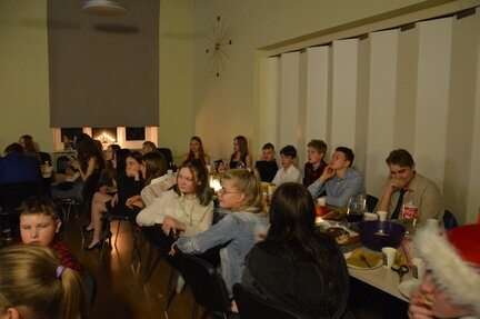 2024-12-19 193733-DSC 4176