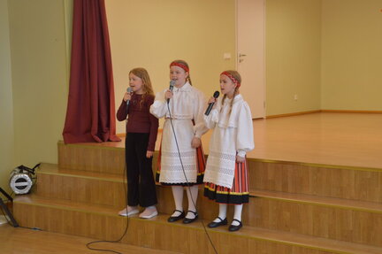 2025-05-13 185711-DSC 5509