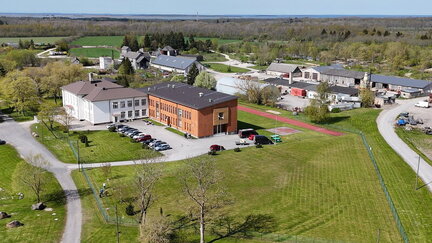 DJI 20250513111121 0127 D.MP4 snapshot 01.47 [2025-05-18 23.27.41]