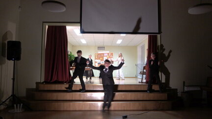 0057.MP4 snapshot 09.21.