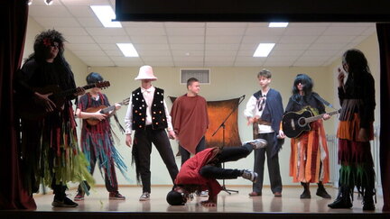 0057.MP4 snapshot 17.26.