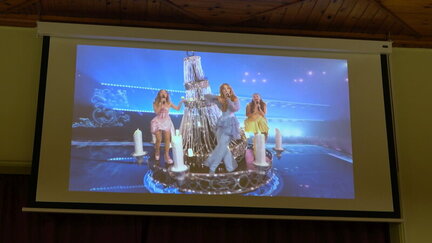 0060.MP4 snapshot 00.16.